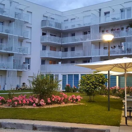 Domitys Les Pagelles Aparthotel Toulouse Eksteriør bilde